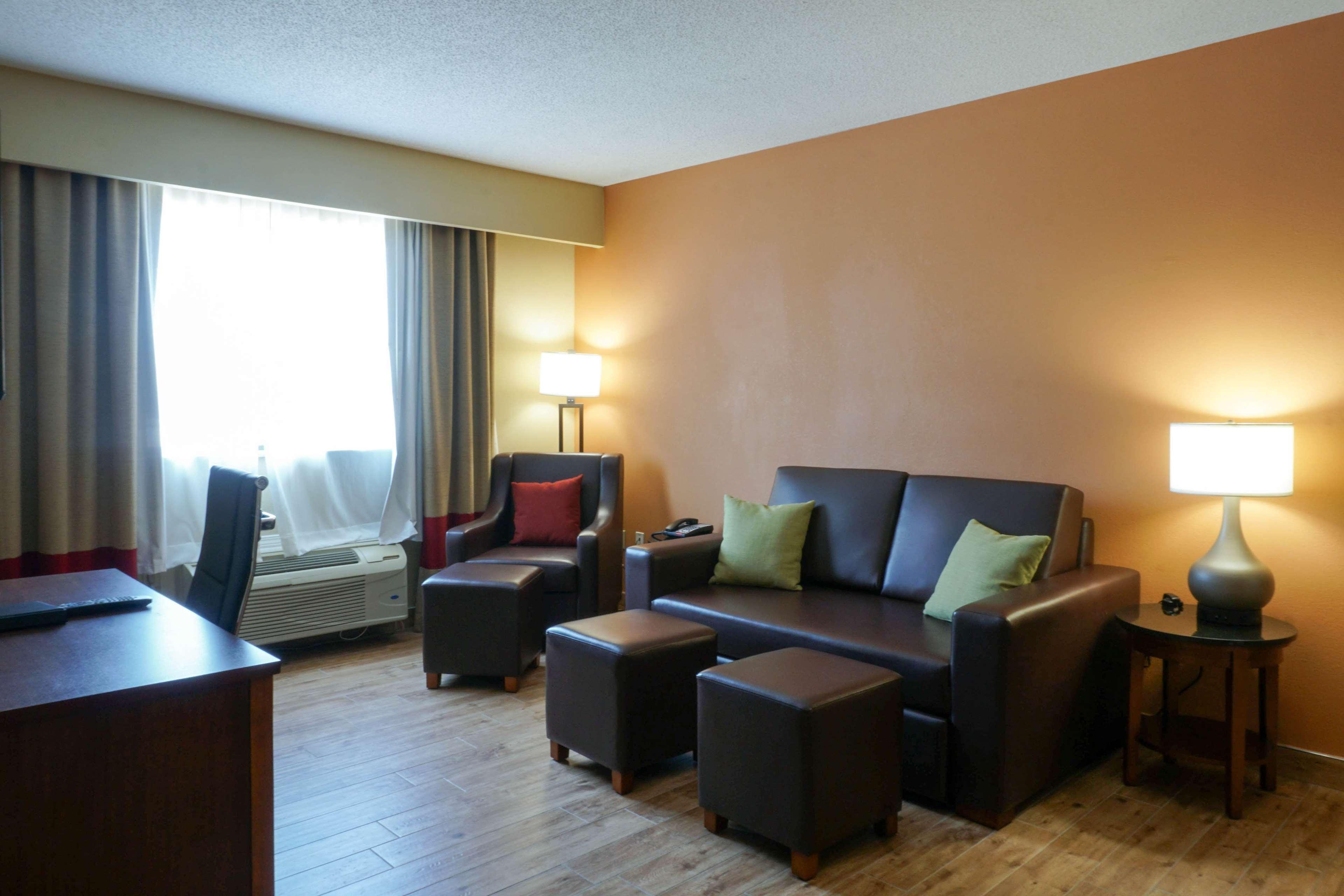 Best Western Plus Georgetown Corporate Center Hotel Luaran gambar